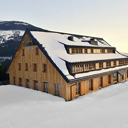 Lejlighed Jeleni Boudy