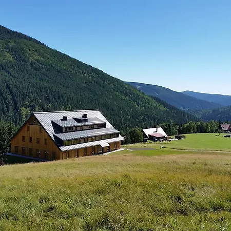 Jeleni Boudy * Spindleruv Mlyn