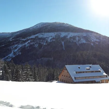 Jeleni Boudy Spindleruv Mlyn