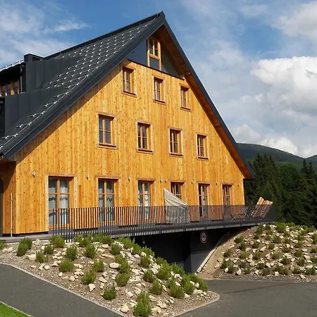 Jeleni Boudy Spindleruv Mlyn