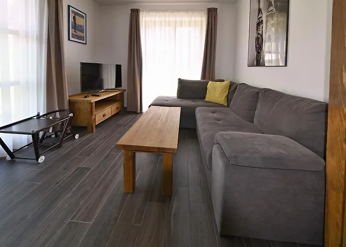 Jeleni Boudy Apartment *