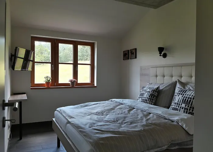 Jeleni Boudy Apartment *